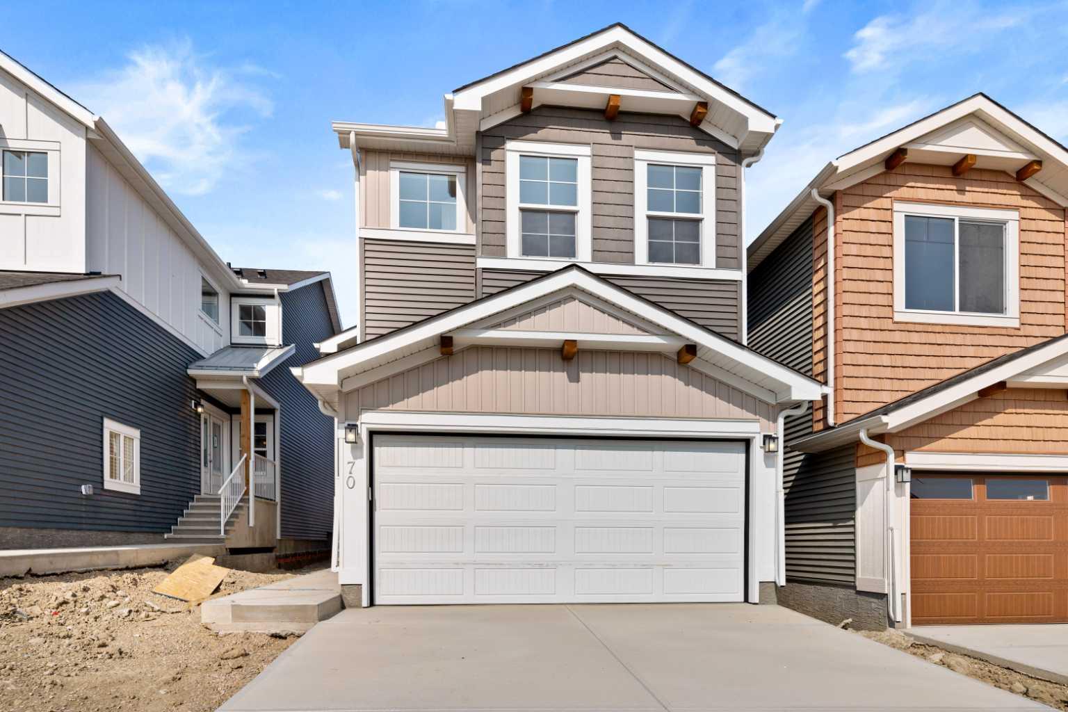 70 Homestead Common NE, Calgary, AB T3J 5V9