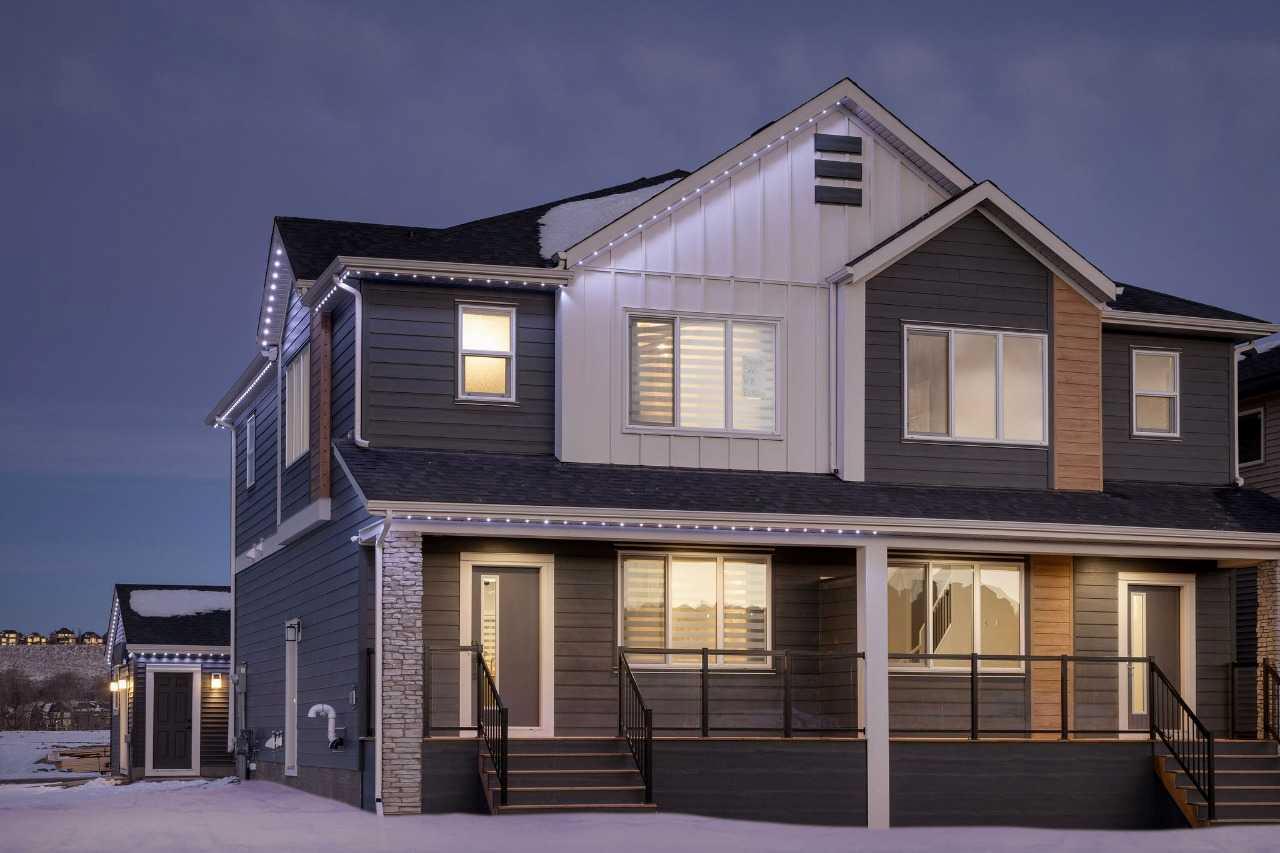 566 Wolf Willow Blvd SE, Calgary, AB T2X 5R4