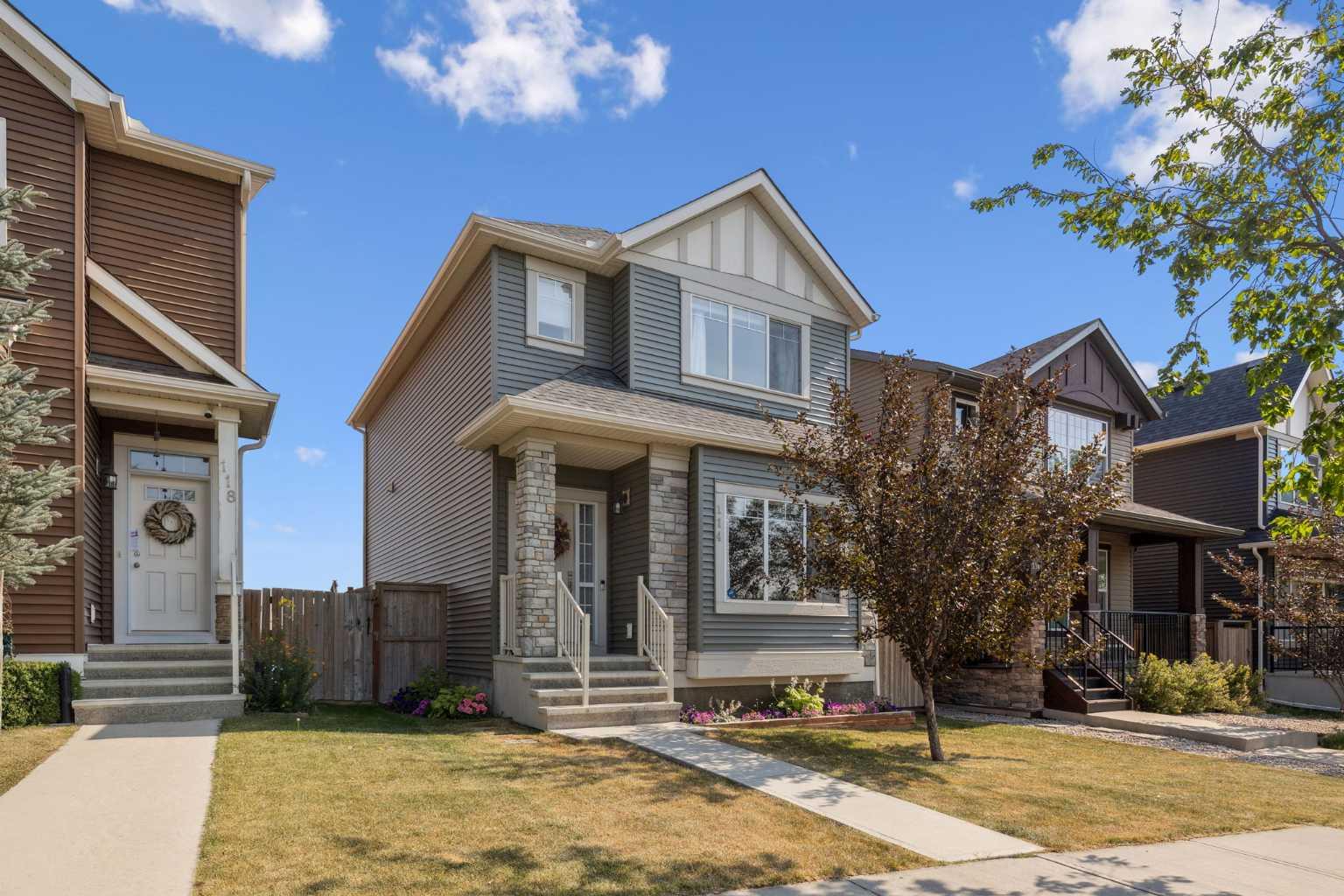 114 Nolan Hill Dr NW, Calgary, AB T3R 0M9