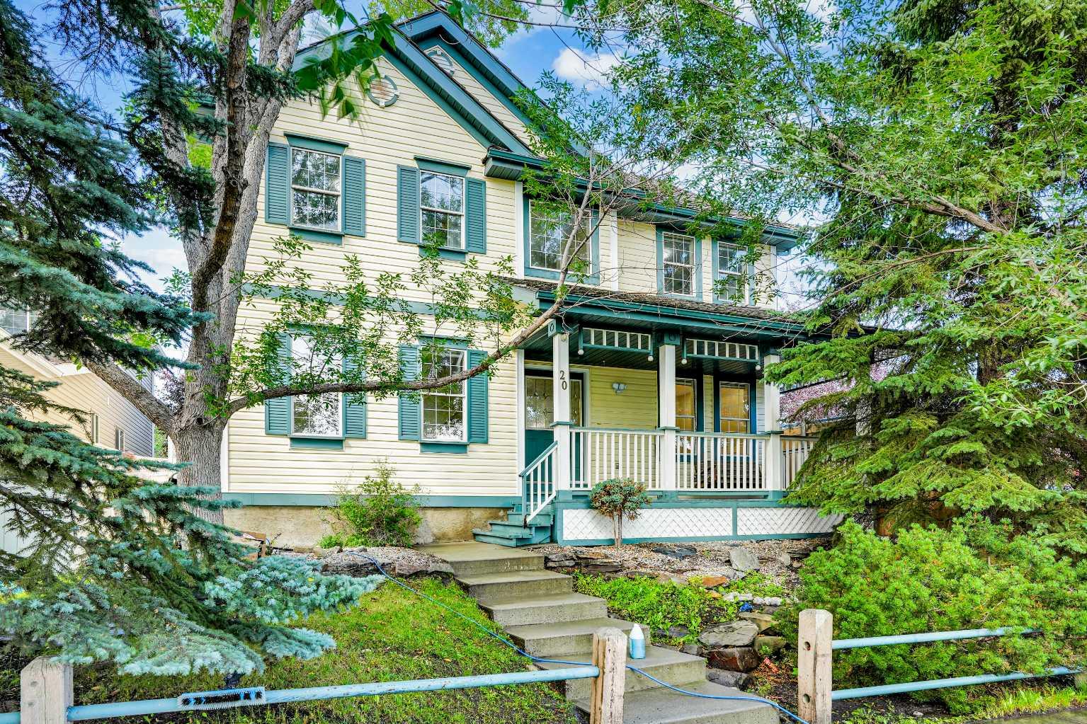 20 Chaparral Dr SE, Calgary, AB T2X 3J6
