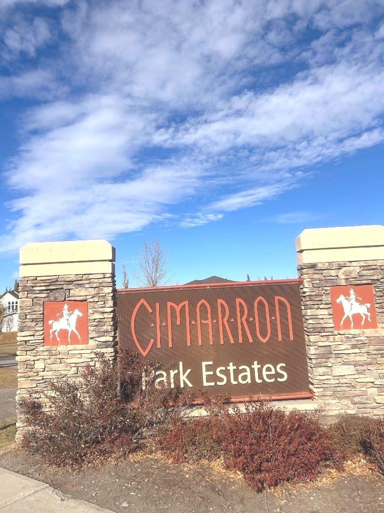 105 Cimarron Park Cir, Okotoks, AB T1S 2H5