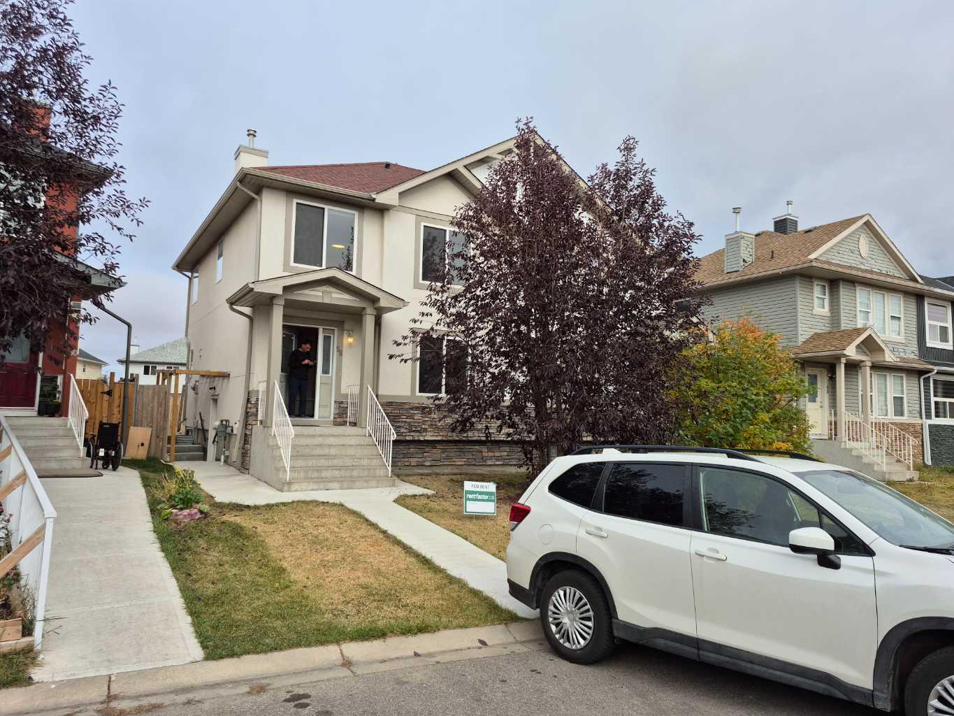 56 Saddlebrook Pl NE, Calgary, AB T3J 5M3
