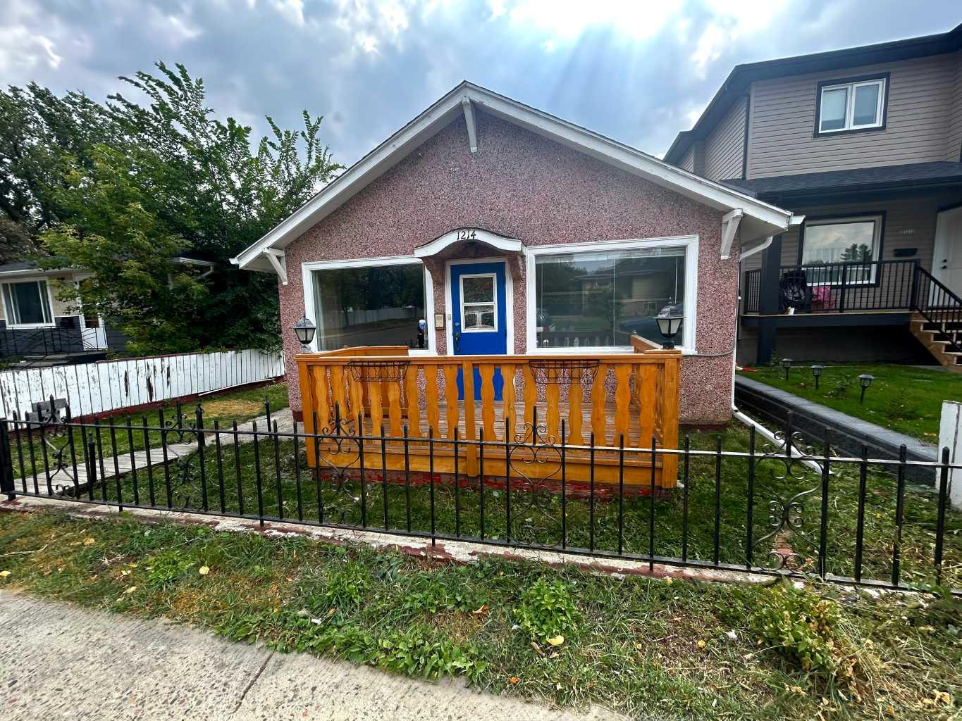 9 Avenue N Unit 1214, Lethbridge, AB T1H 1G5