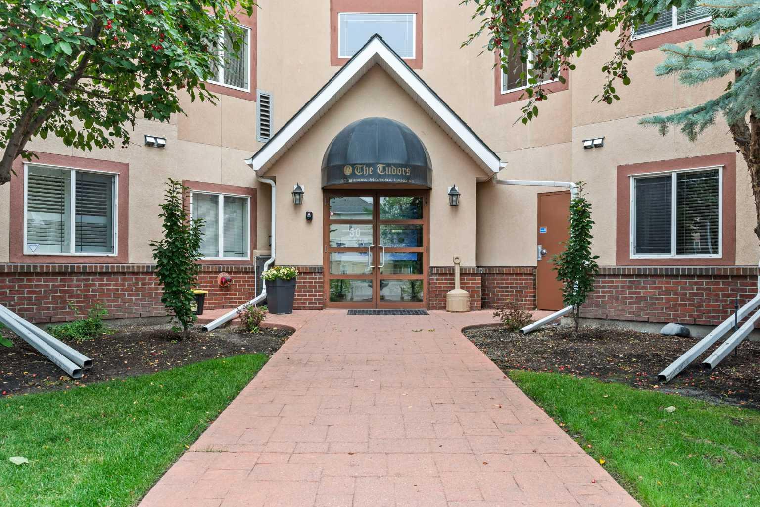 30 Sierra Morena Landing Sw Unit 242, Calgary, AB T3H 5H2
