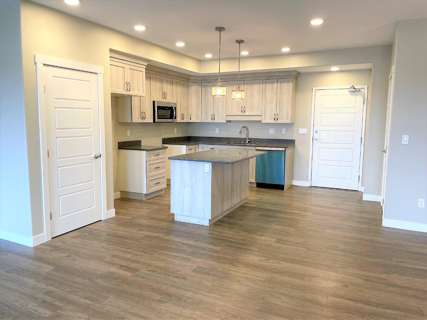 499 Meadowlake Court E Unit 406 Ct E #406, Brooks, AB T1R 0Y7