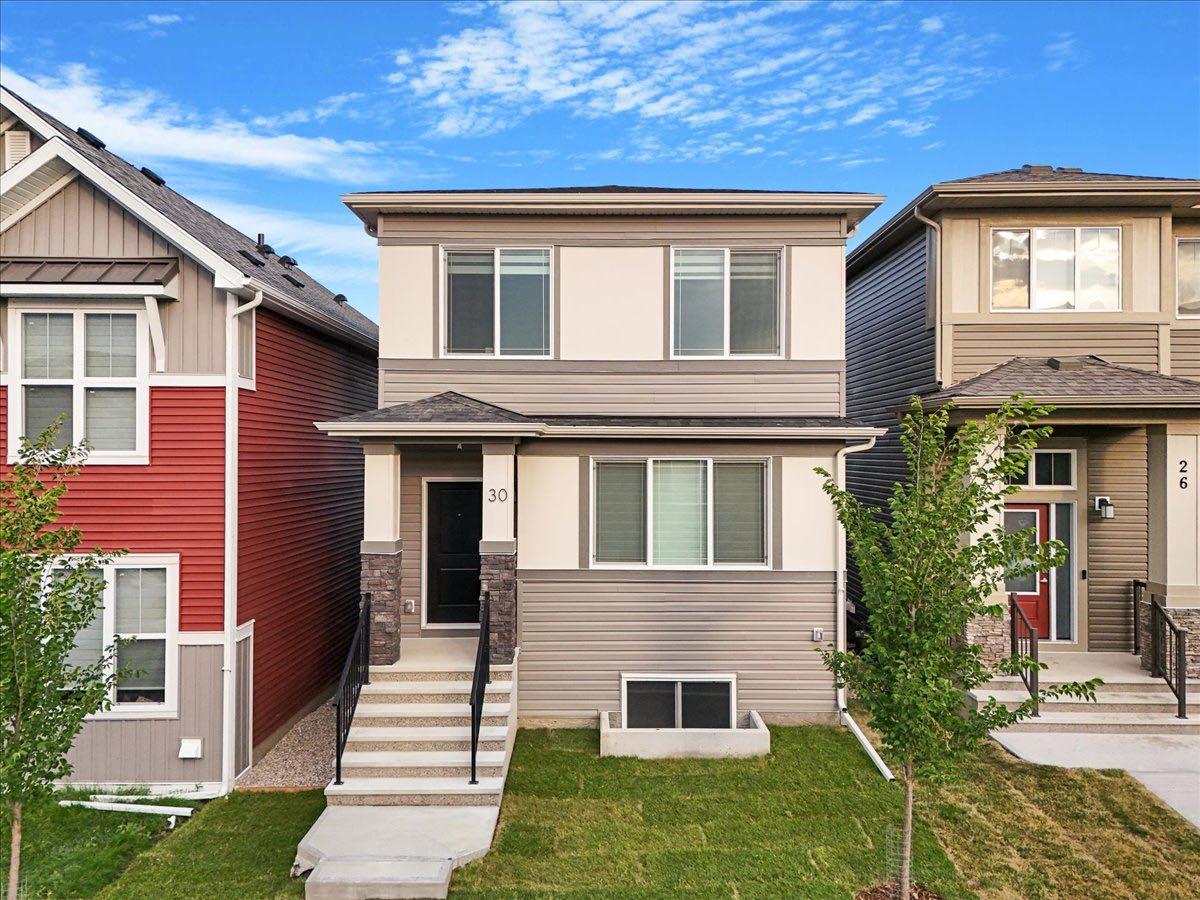 30 Herron St NE, Calgary, AB T3P 1Z1