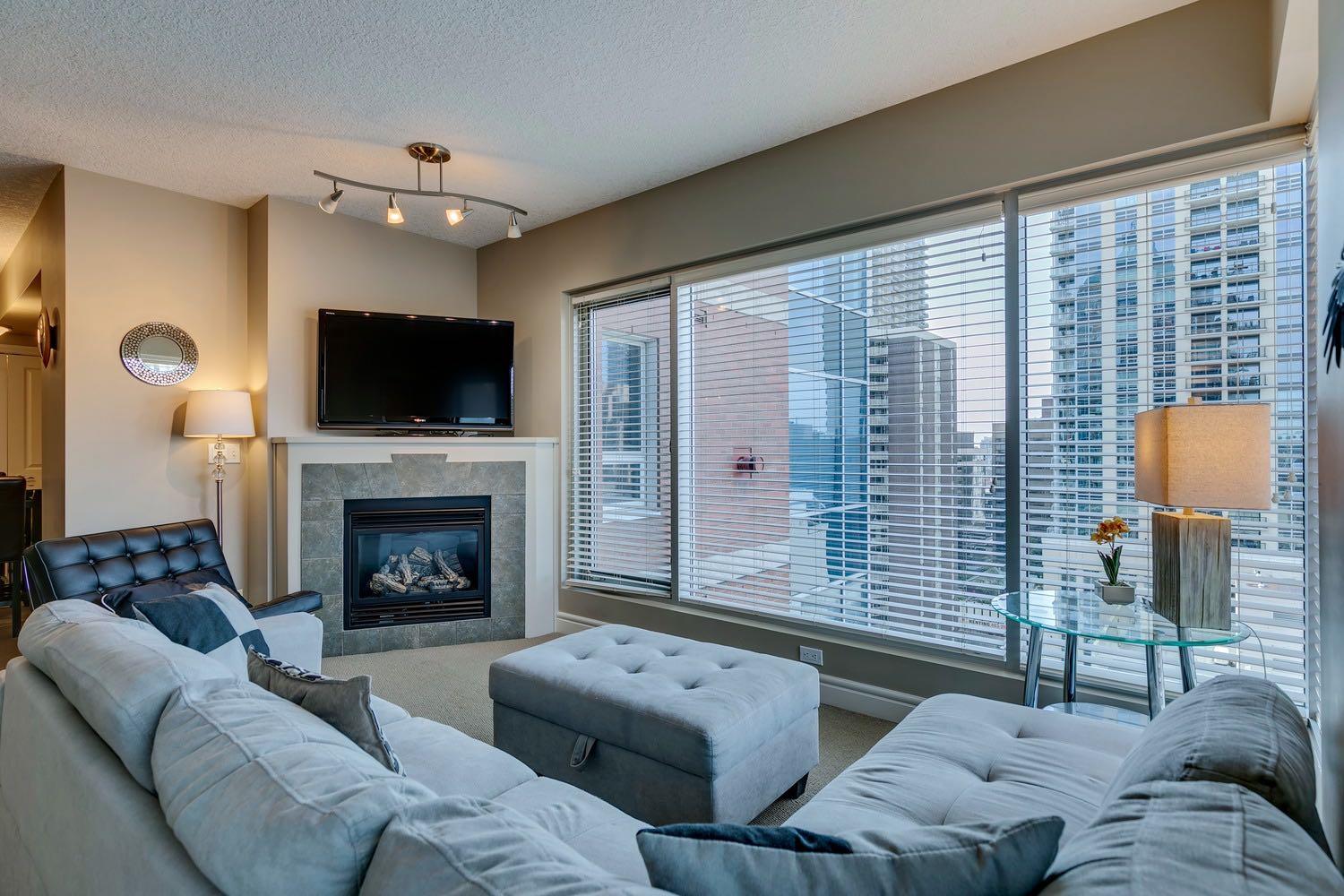 920 5 Avenue Sw Unit 1601, Calgary, AB T2P 5P6