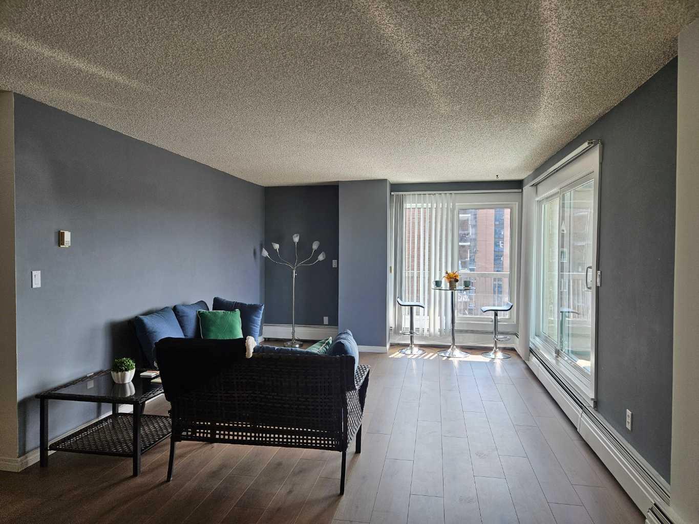 1334 12 Avenue Sw Unit 704, Calgary, AB T3C 3R9