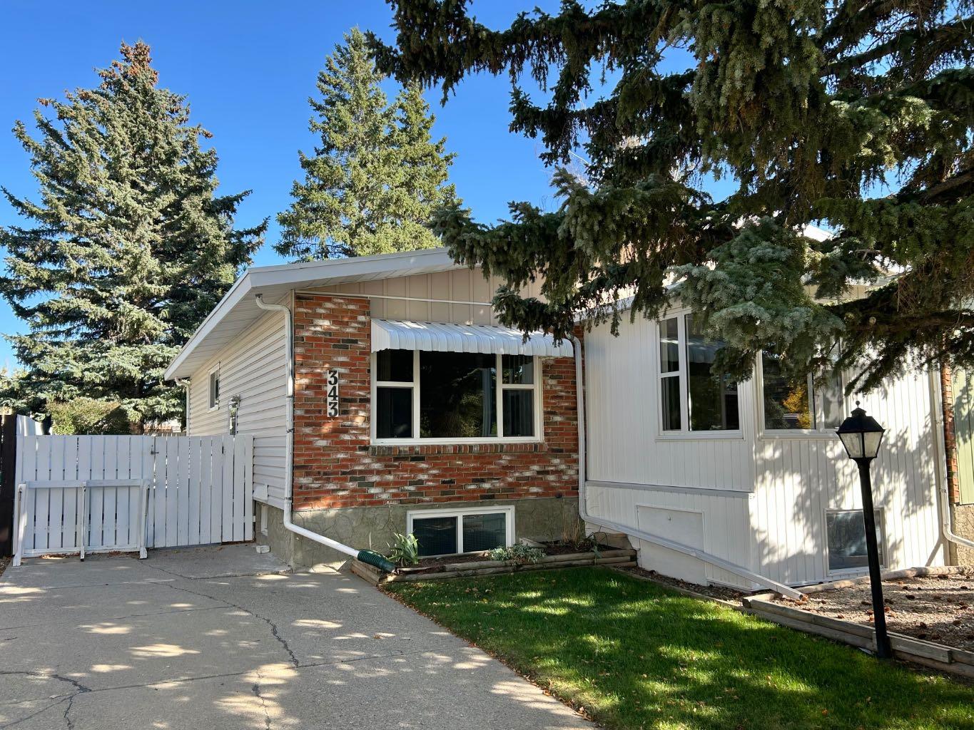 343 Laval Blvd W, Lethbridge, AB T1K 3W6