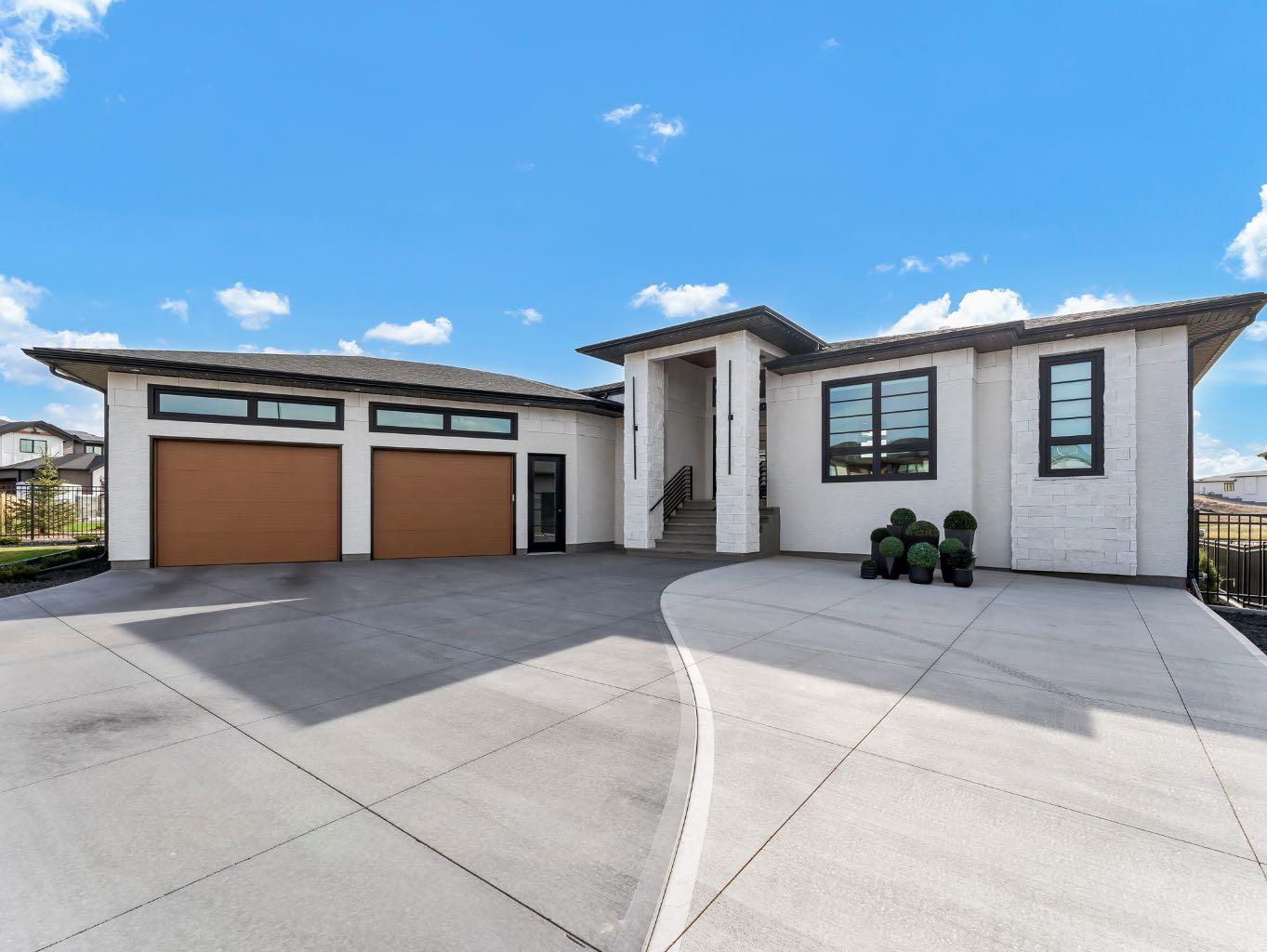 51 Coulee Ridge Dr SW, Medicine Hat, AB T1B 0T3