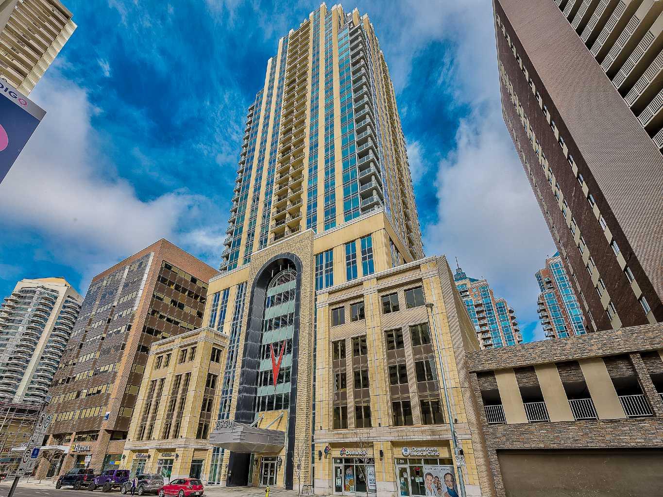 930 6 Avenue Sw Unit 3303, Calgary, AB T2P 1J3