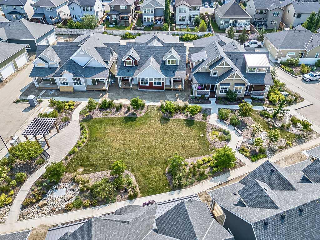 22 Drake Landing Sq, Okotoks, AB T1S 0R4
