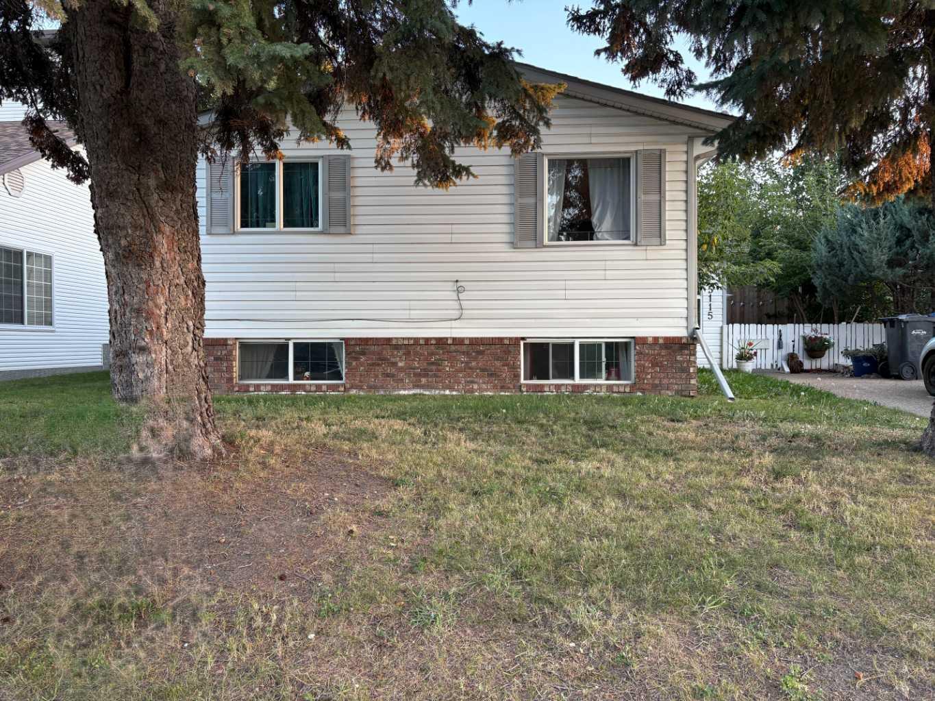 48 Avenue Unit 5115, Sylvan Lake, AB T4S 1G6