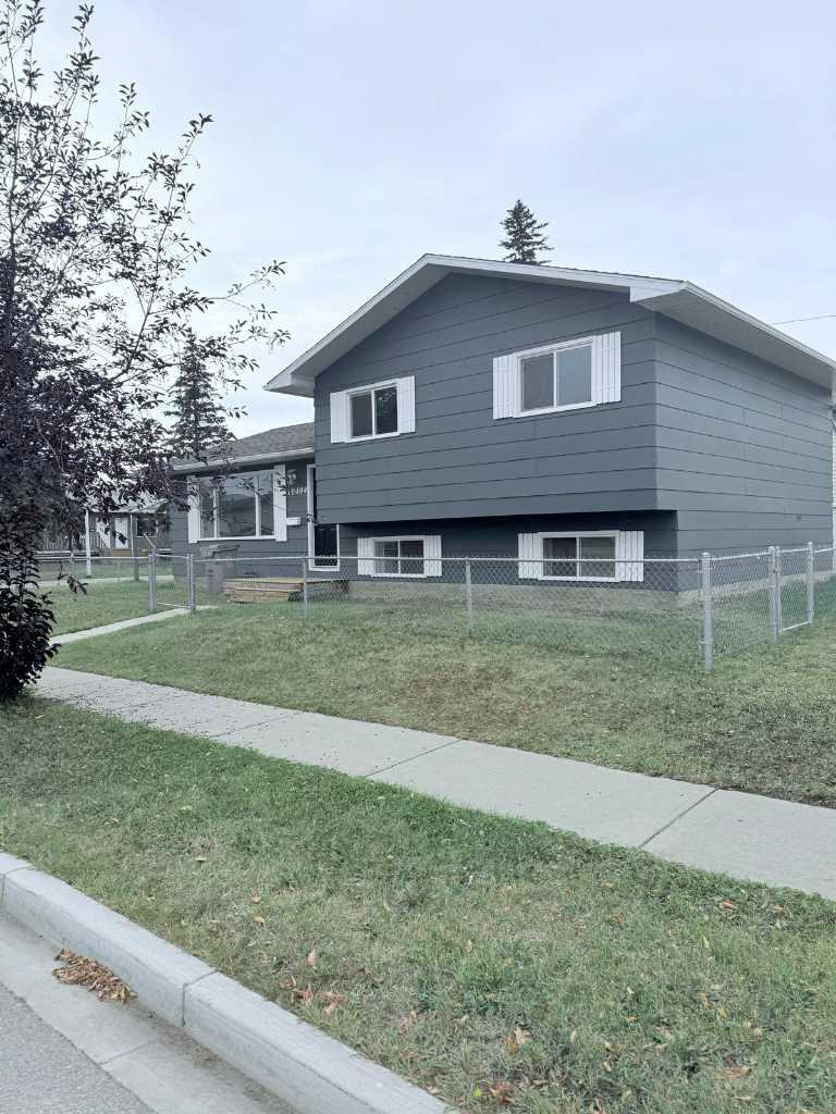 101 Street Unit 10404, Grande Prairie, AB T8V 4S7