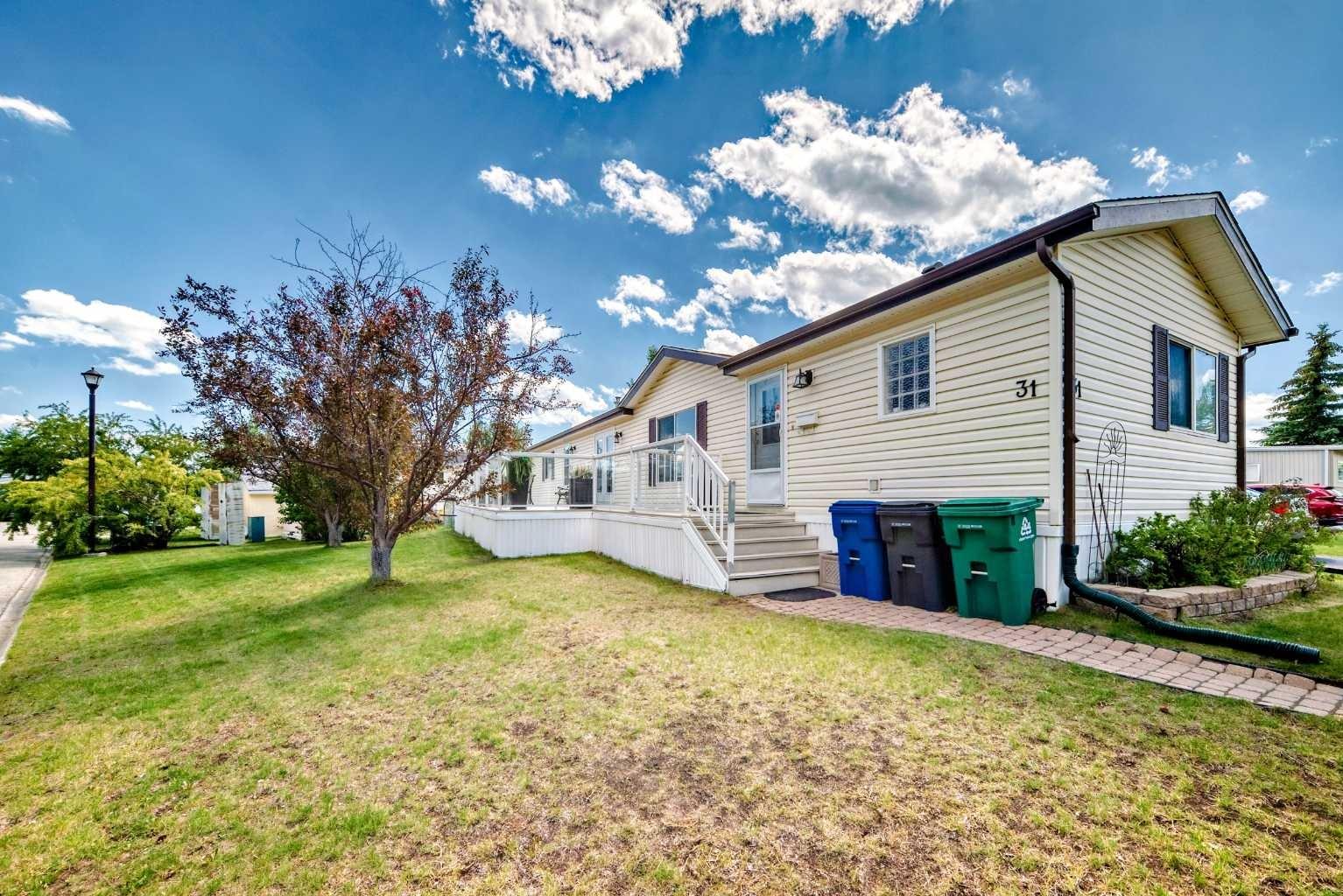 99 Arbour Lake Road Nw Unit 31, Calgary, AB T3G 4E4