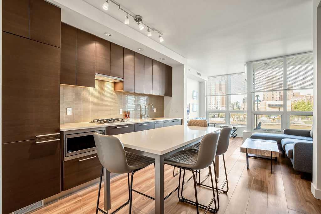 222 Riverfront Avenue Sw Unit 451, Calgary, AB T2P 0X2