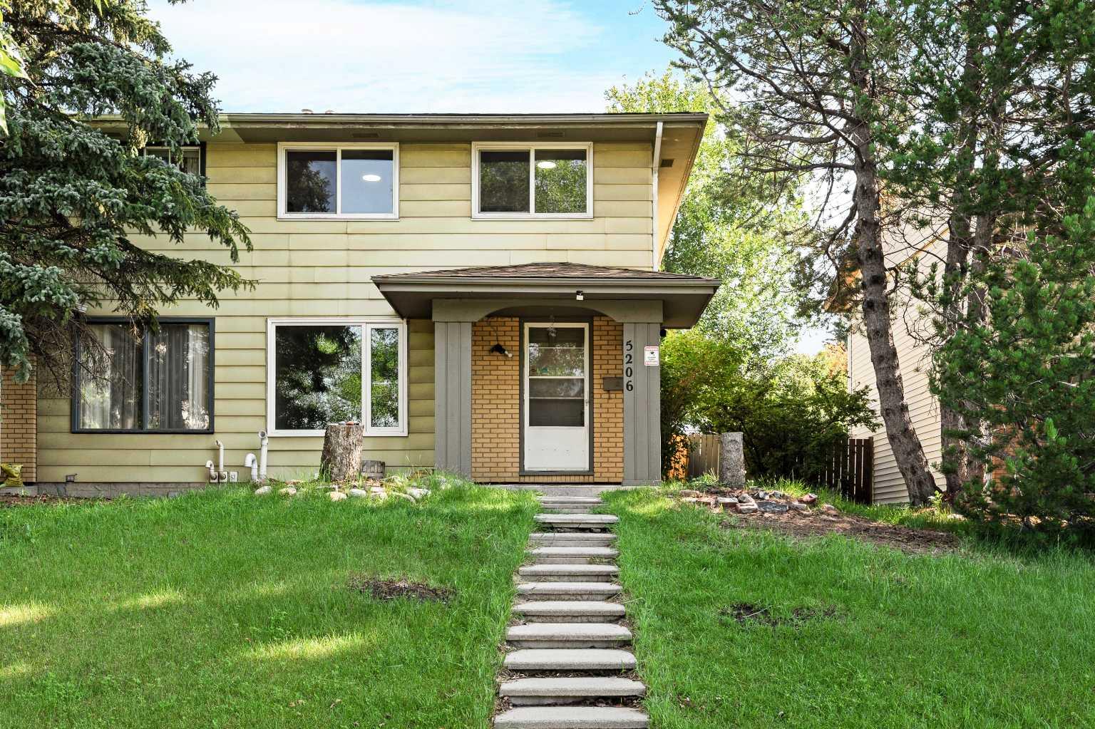 5206 Dalhousie Dr NW, Calgary, AB T3A 1B5