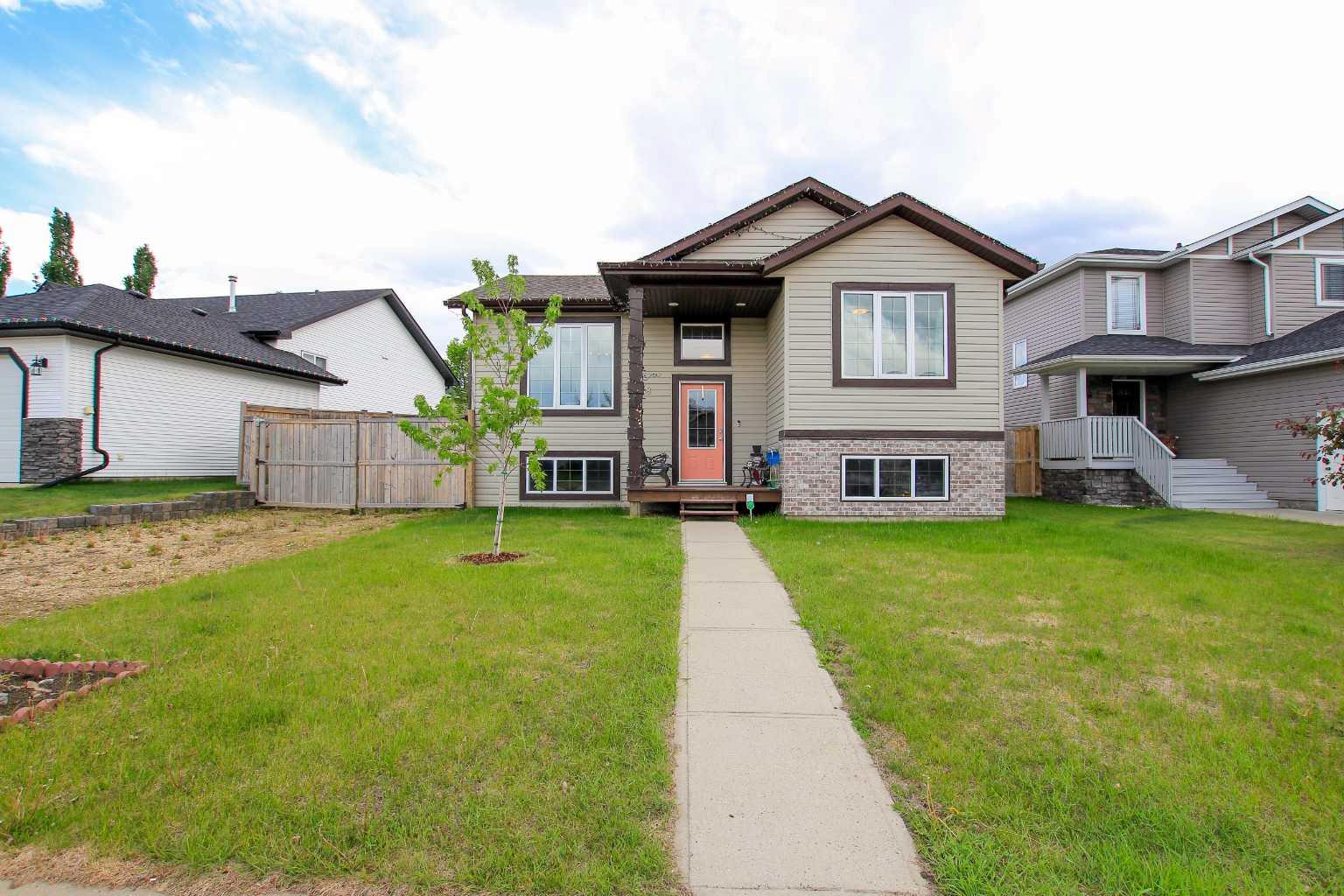18 Mitchell Crescent, Blackfalds, AB T4M 0H4 MLS A2143794 Houseful