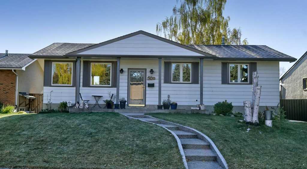 5650 Brenner Cres NW, Calgary, AB T2L 1Z4