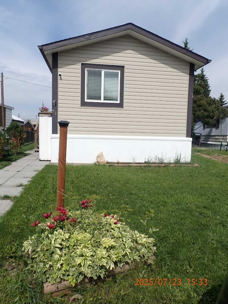 4000 Minto St Unit 71, Penhold, AB T0M 1R0