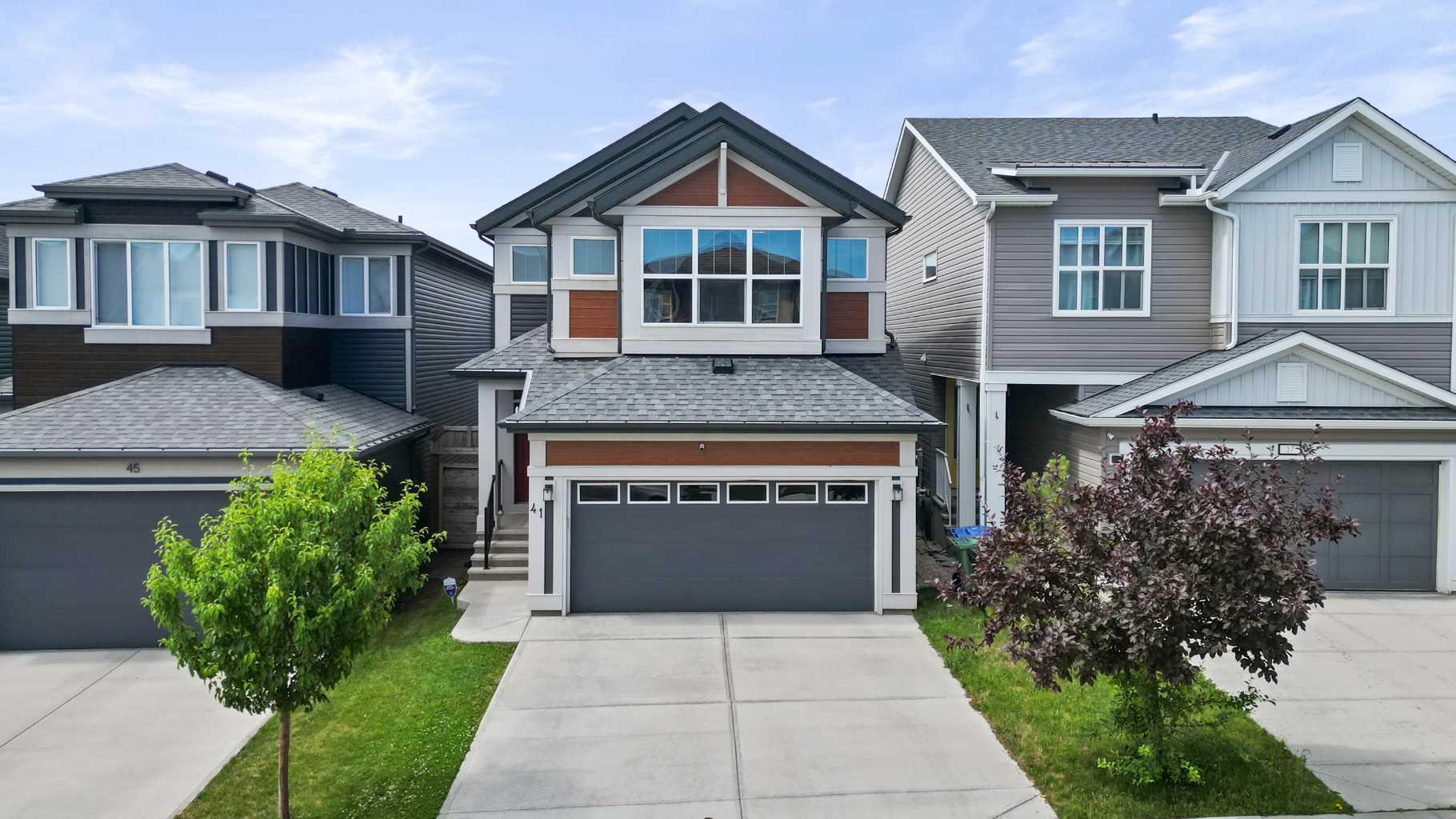 41 Seton Grv SE, Calgary, AB T3M 3M8