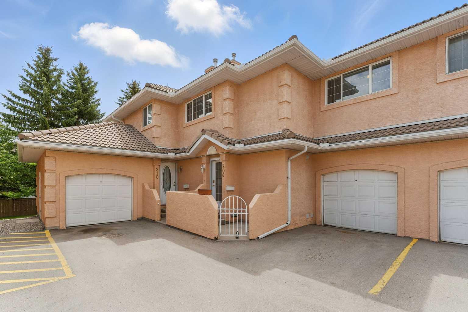 206 Coral Cv NE, Calgary, AB T3Y 3Y9