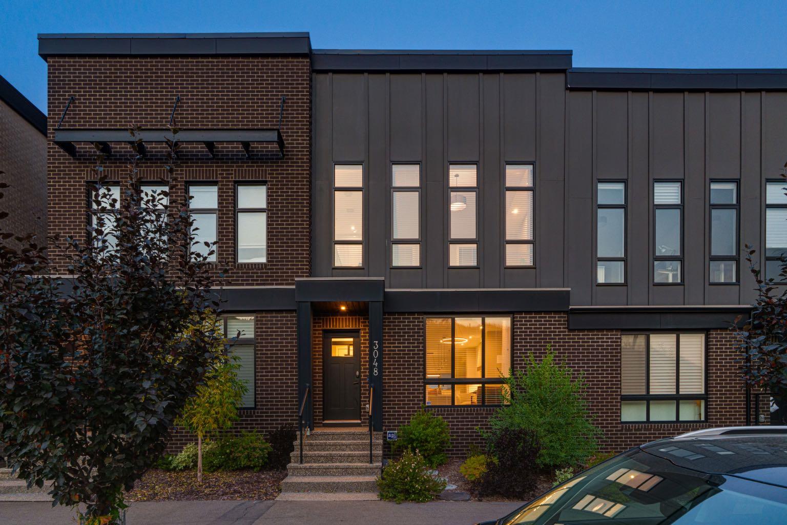 85 Street Sw Unit 3048, Calgary, AB T3H 6C7