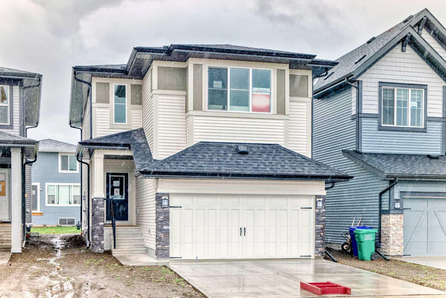 17 Appaloosa Cres, Cochrane, AB T4C 2P7