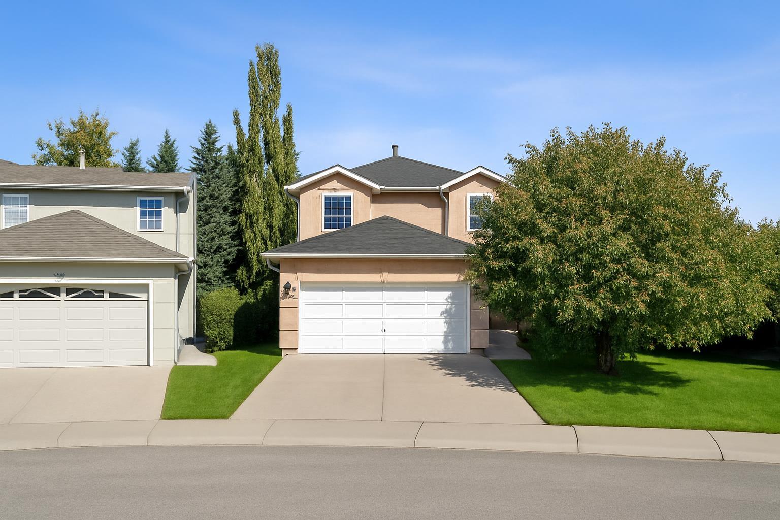 26 Mt Robson Close SE, Calgary, AB T2Z 2B8