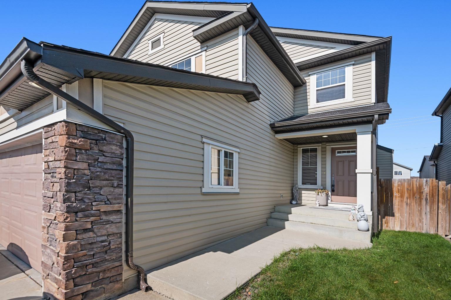 13111 Coventry Hills Way NE, Calgary, AB T3K 0E1