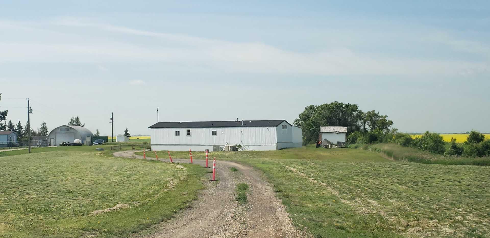 234082 Rge Rd 264, Rural Wheatland County, AB T1P 0X4