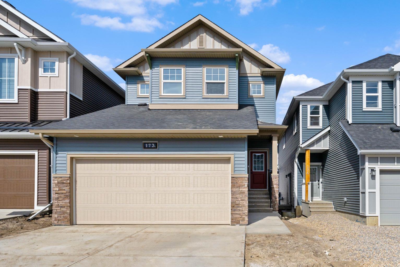 172 Lewiston Dr NE, Calgary, AB T3P 2H9