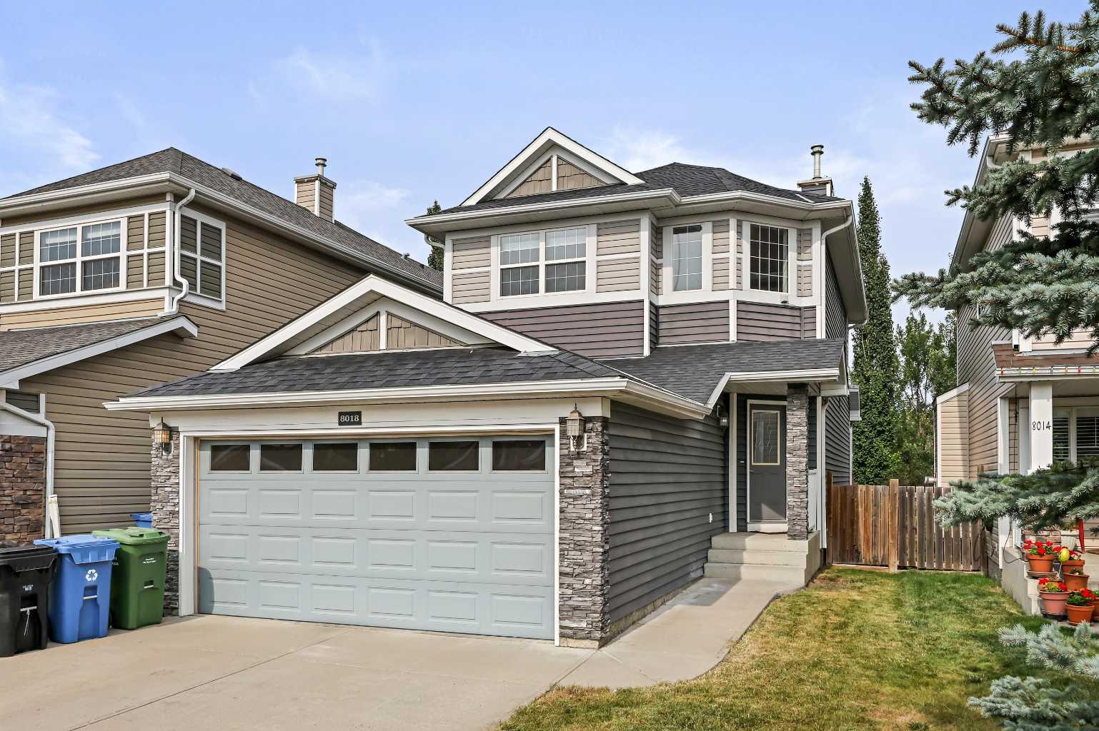 8018 Cougar Ridge Ave SW, Calgary, AB T3H 5S1
