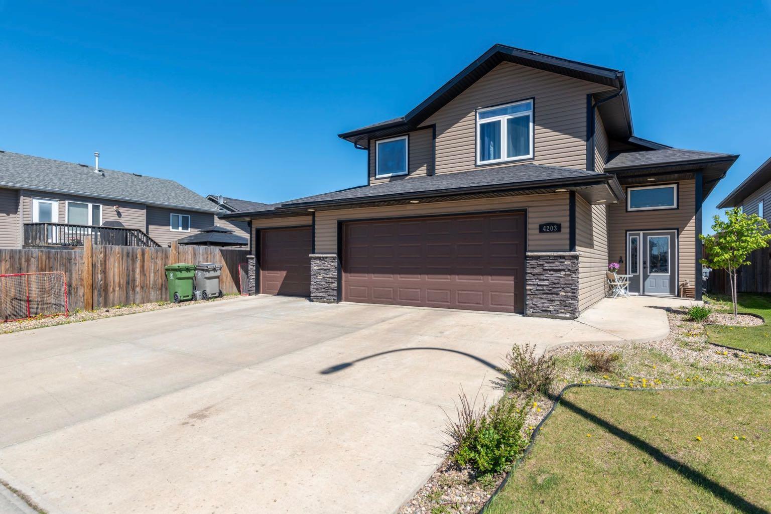 74 Avenue Unit 4203, Lloydminster, AB T9V 2H7