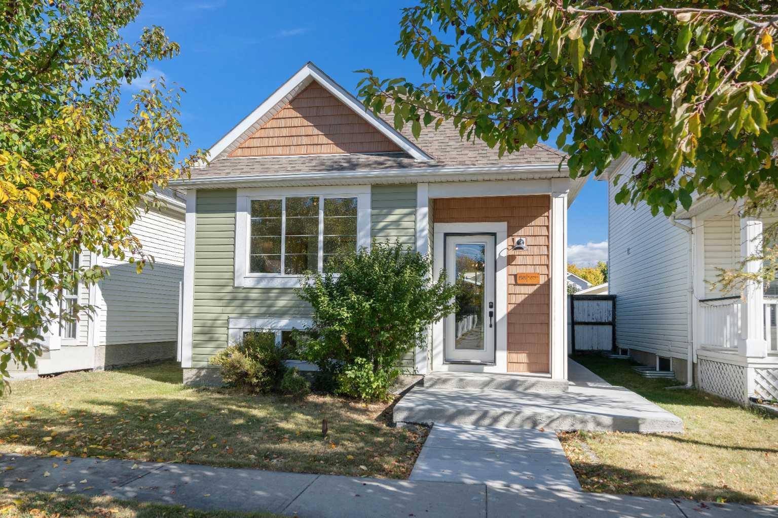 56 Inverness Grv SE, Calgary, AB T2Z 3E6
