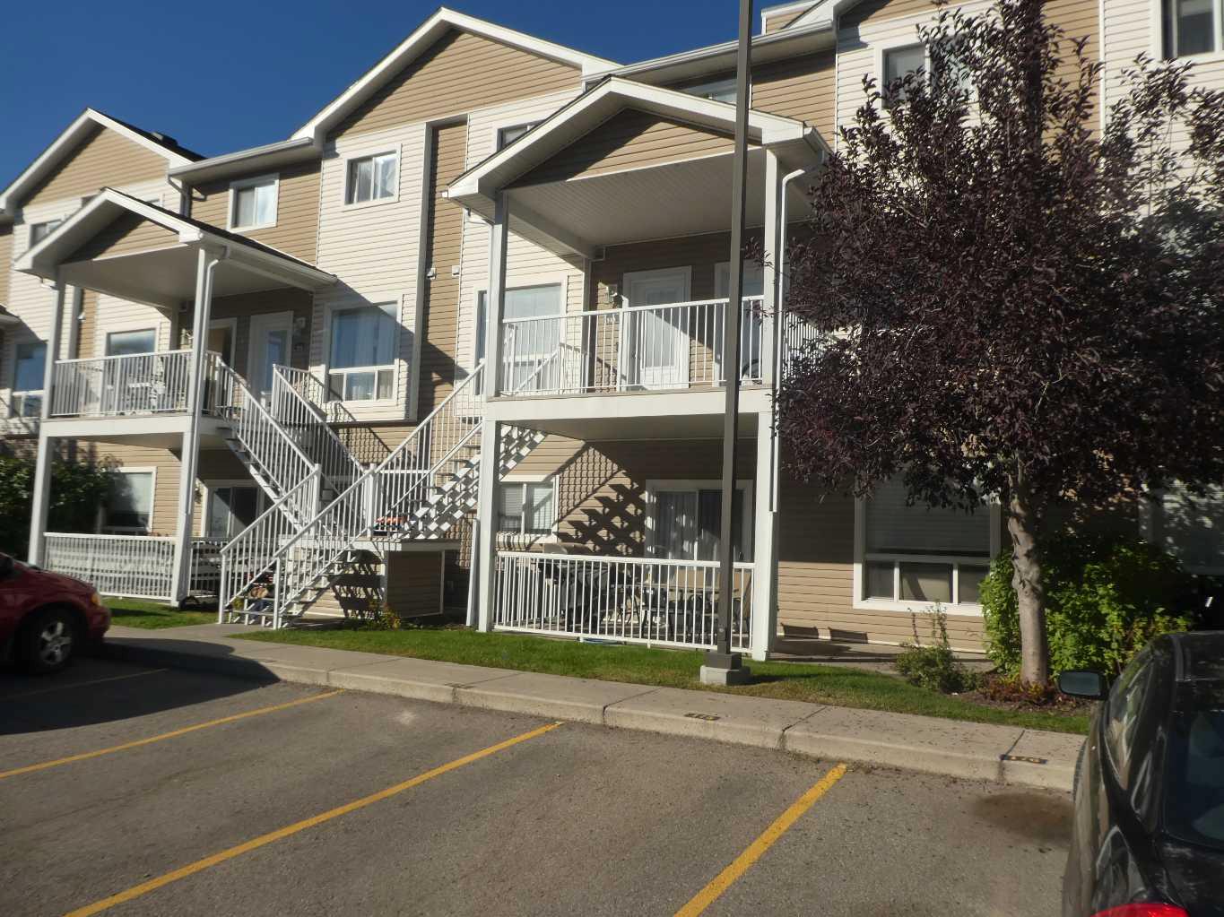 310 Sunrise Ter NE, High River, AB T1V 0C3