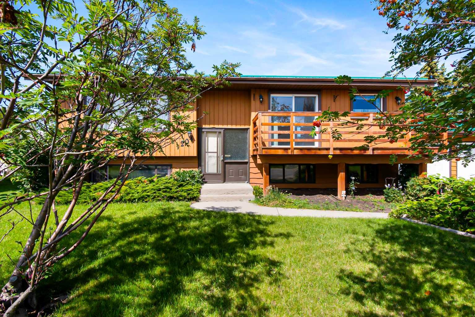 204 Silverthorn Close, Olds, AB T4H 1B2