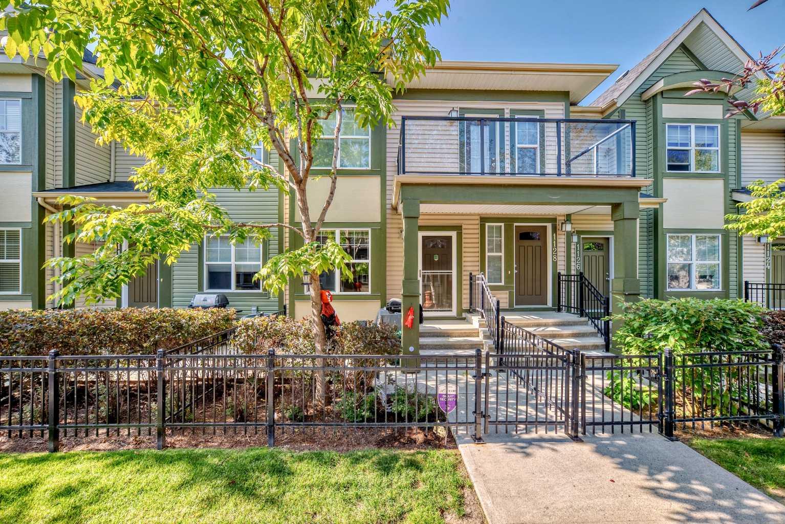 1130 Mckenzie Towne Row SE, Calgary, AB T2Z 1E2