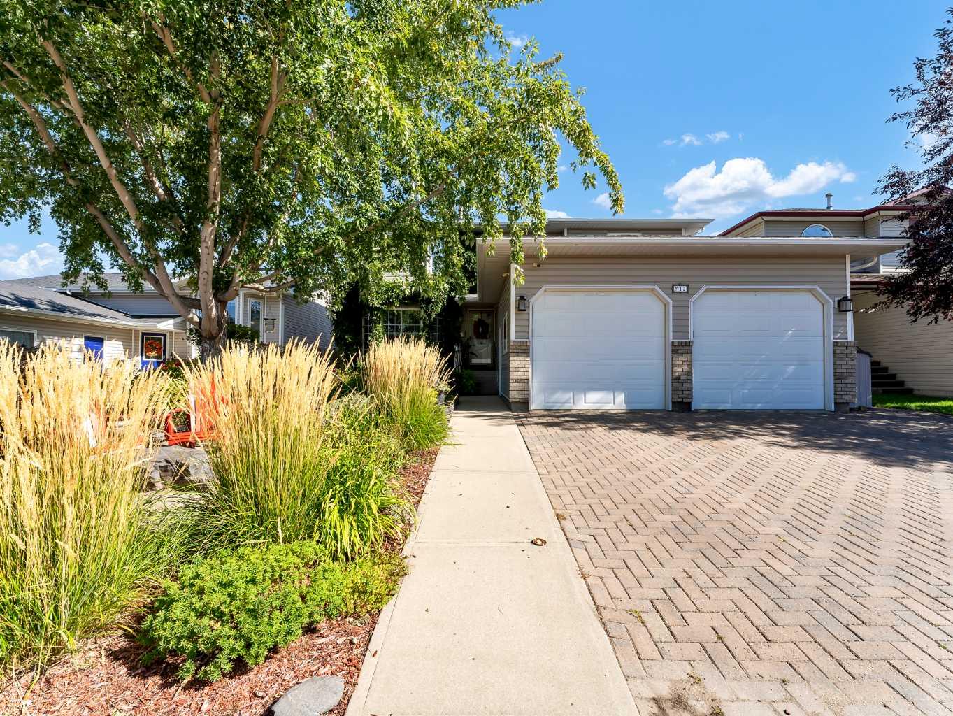 12 Sunrise Ct SW, Medicine Hat, AB T1B 4N5