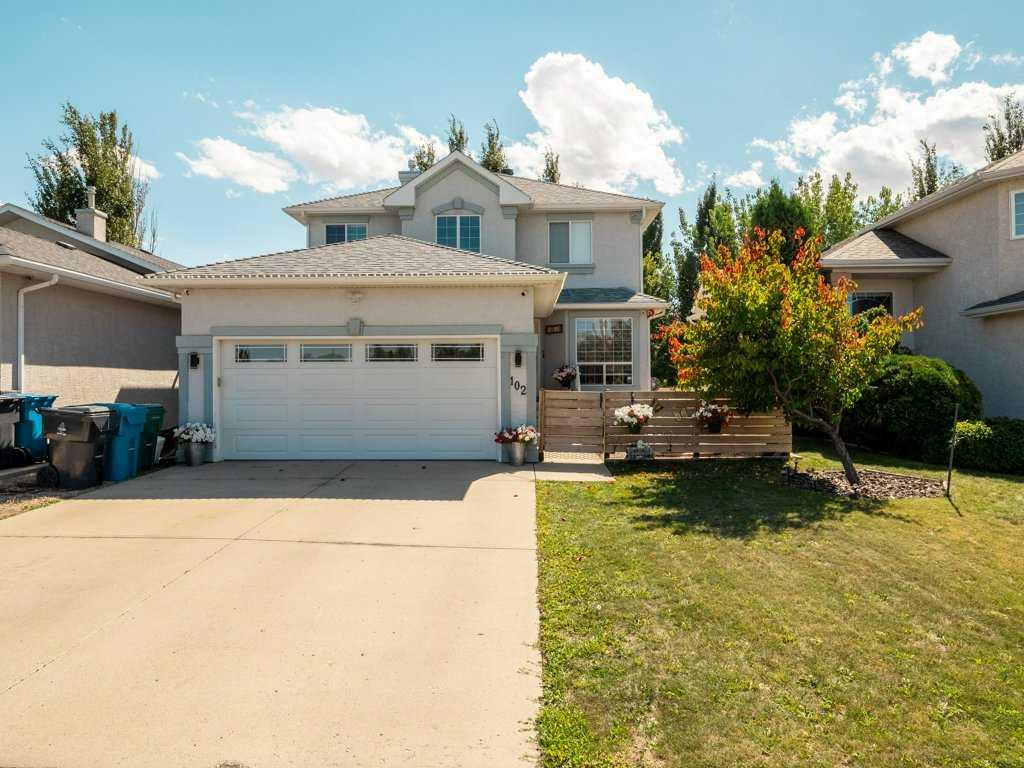 102 Fairmont Garden Rd S, Lethbridge, AB T1K 7L2