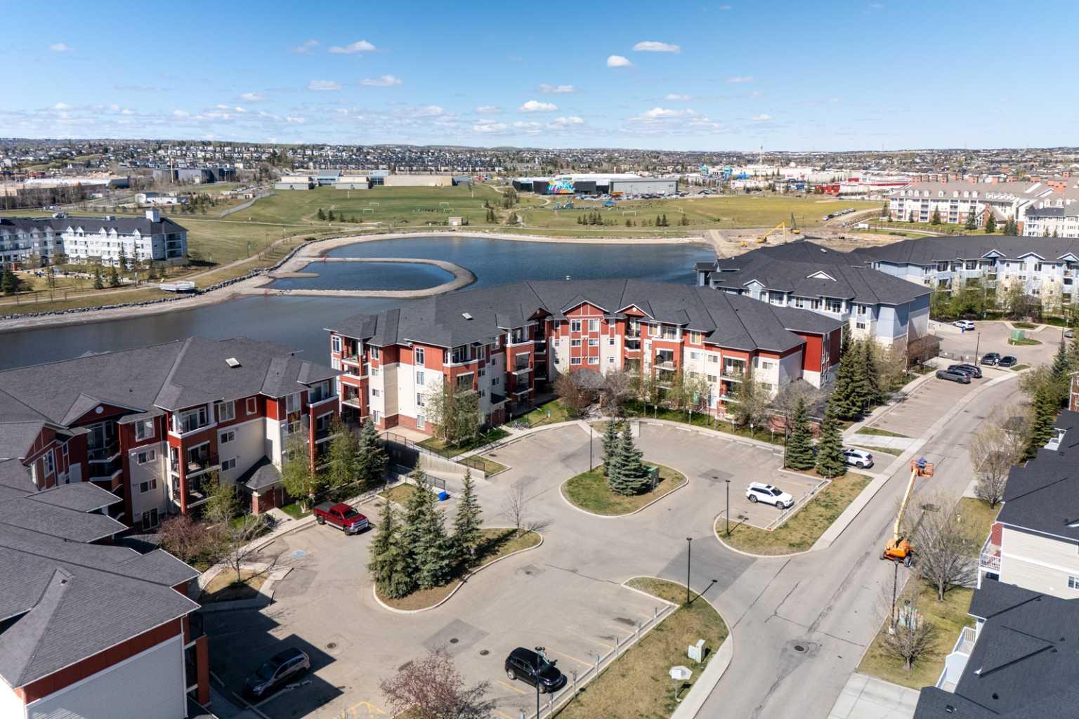 156 Country Village Circle Ne Unit 114, Calgary, AB T3K 0E5