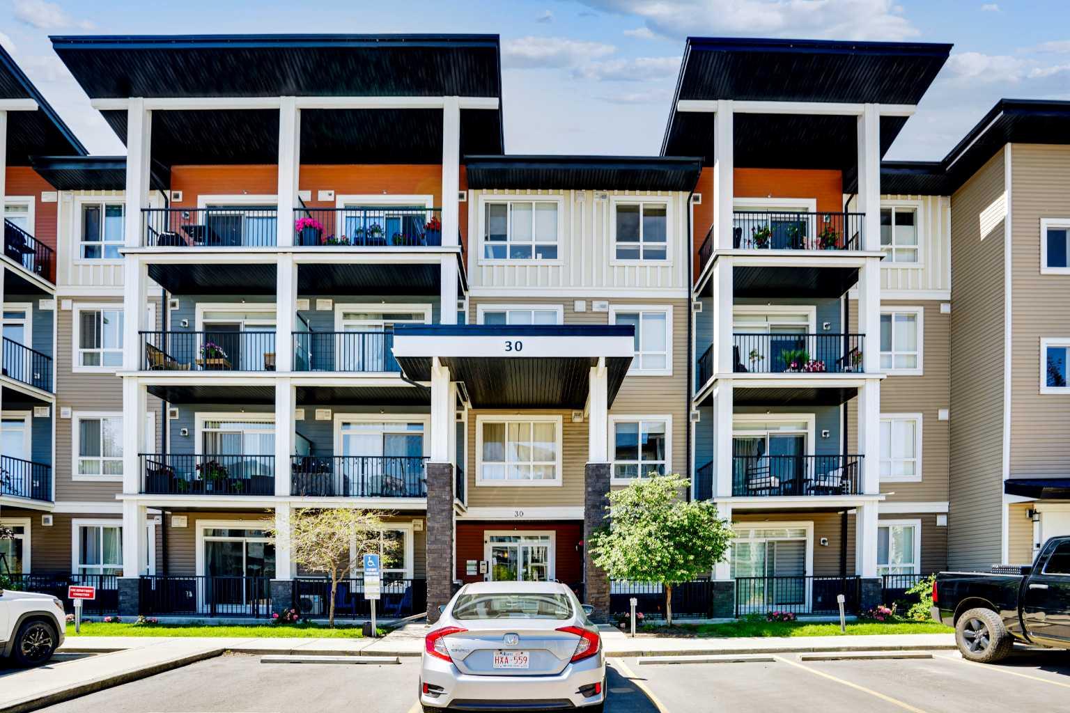 30 Walgrove Walk Se Unit 104, Calgary, AB T2X 4M9