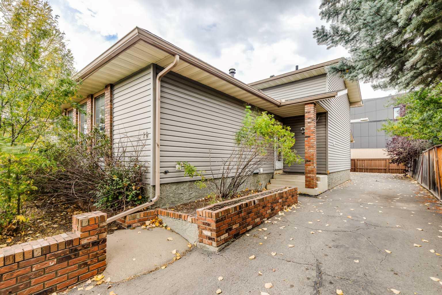 16 Ridgegate Way SW, Airdrie, AB T4B 1B1