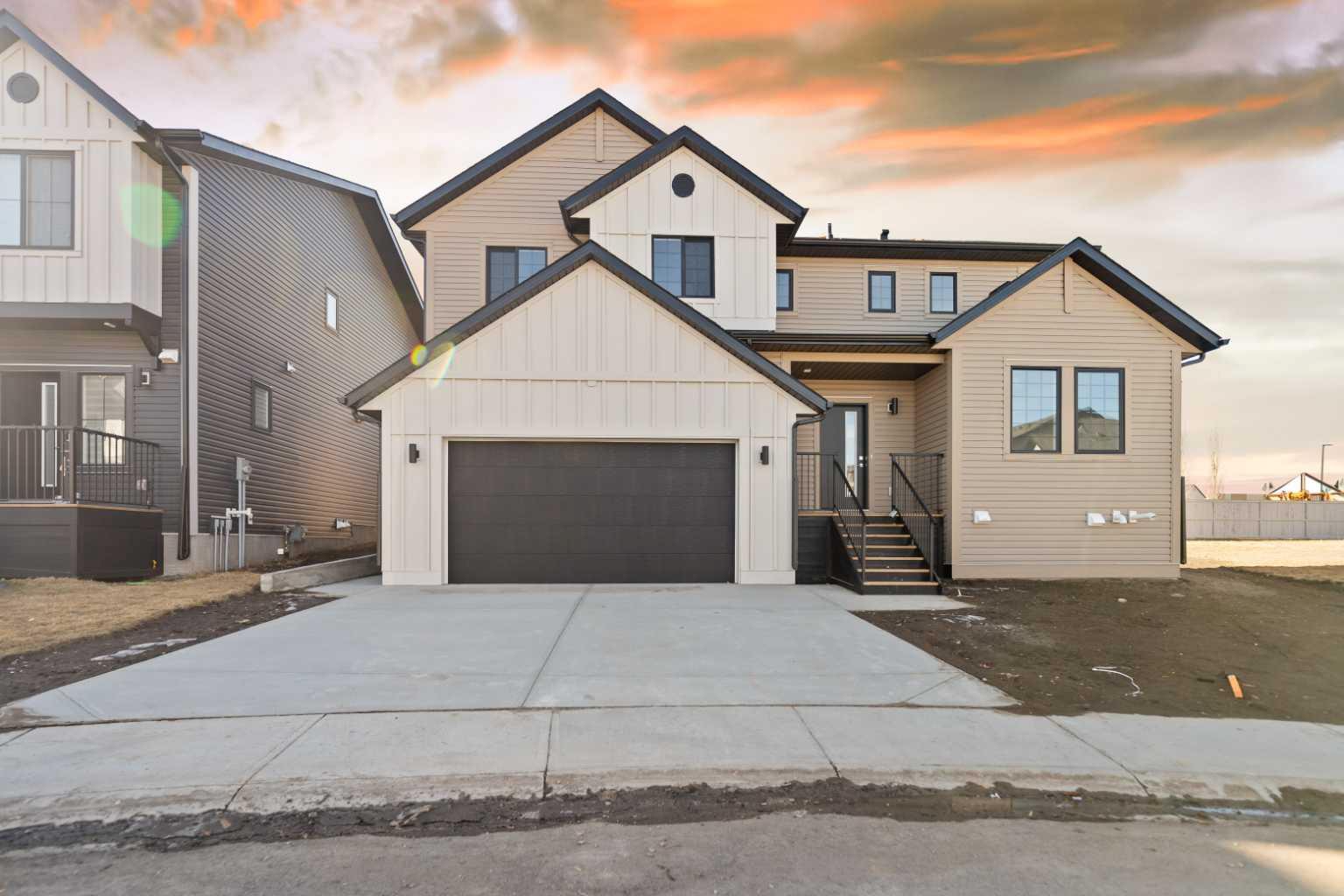 648 S Point Heath SW, Airdrie, AB T4B 5H9