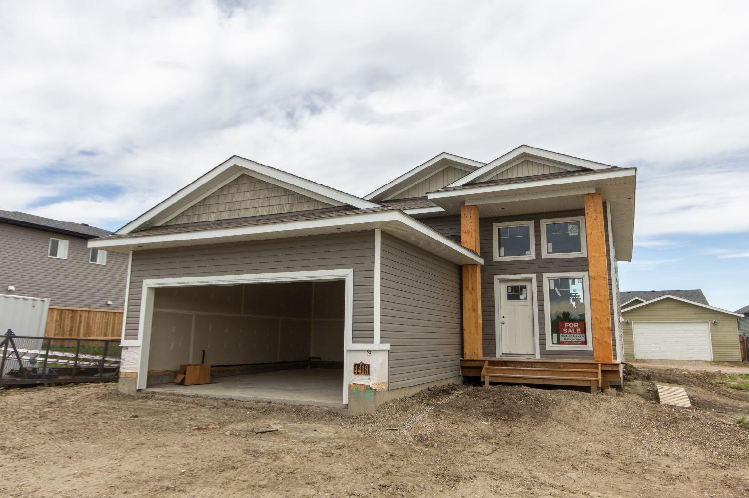 53 Street Unit 4418, Rocky Mountain House, AB T4T 0C3