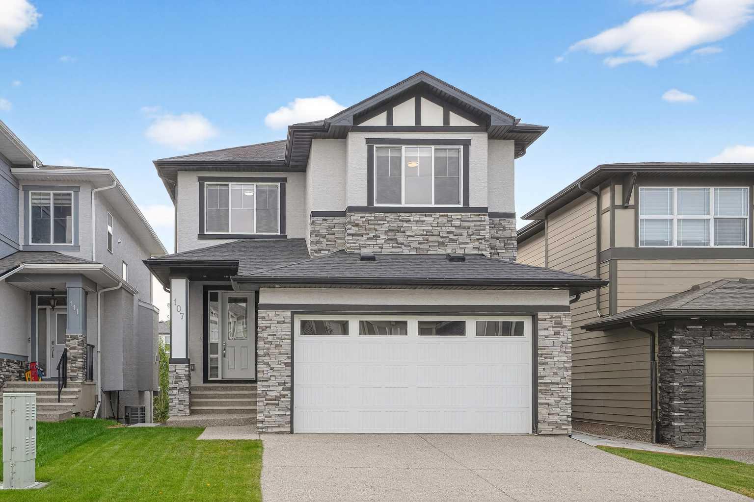 107 Legacy Lndg SE, Calgary, AB T2X 2E7