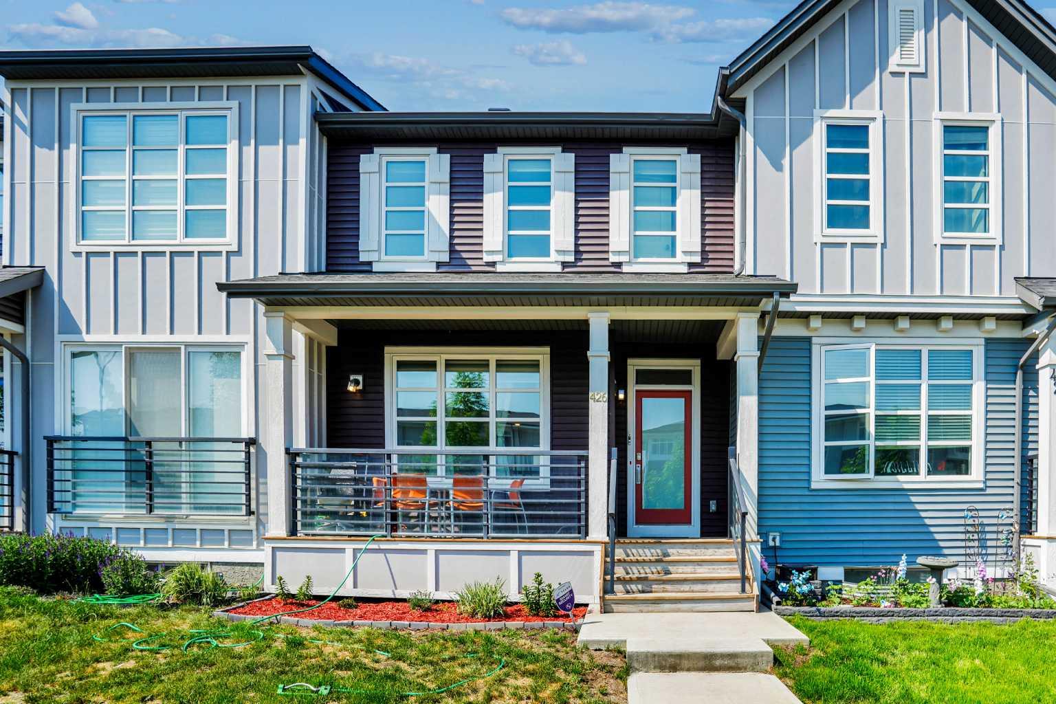426 Belmont Ave SW, Calgary, AB T2X 4N2