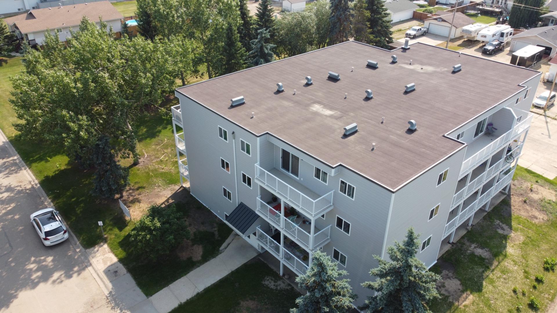 5418 52 Street Unit 403, Camrose, AB T4V 4A6