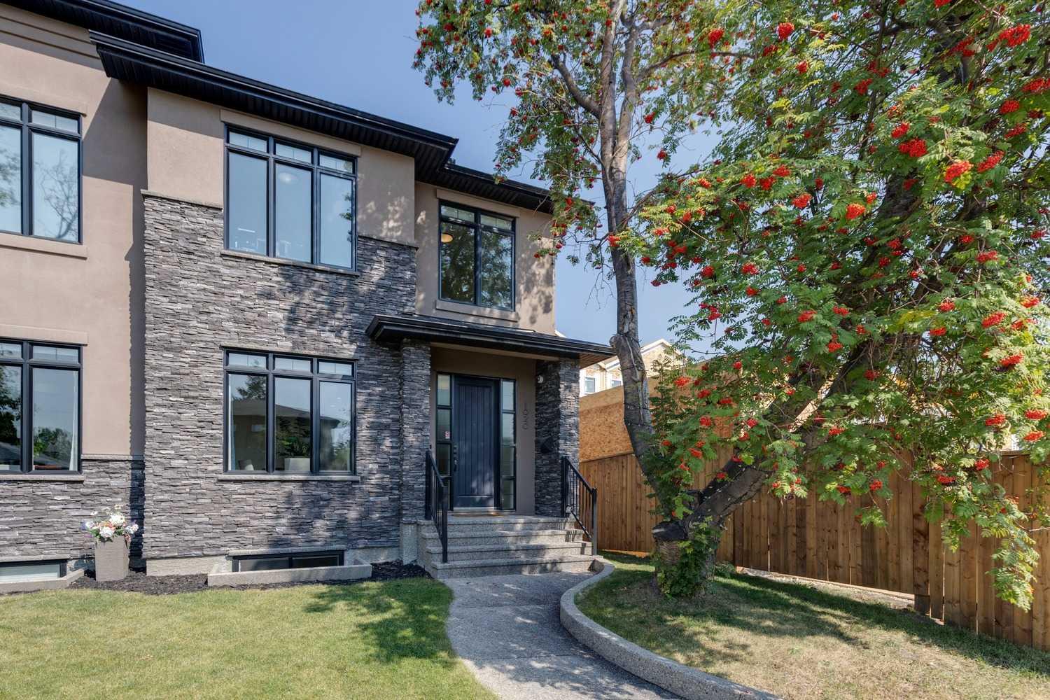 19 Avenue Nw Unit 1020, Calgary, AB T2M 0Z7