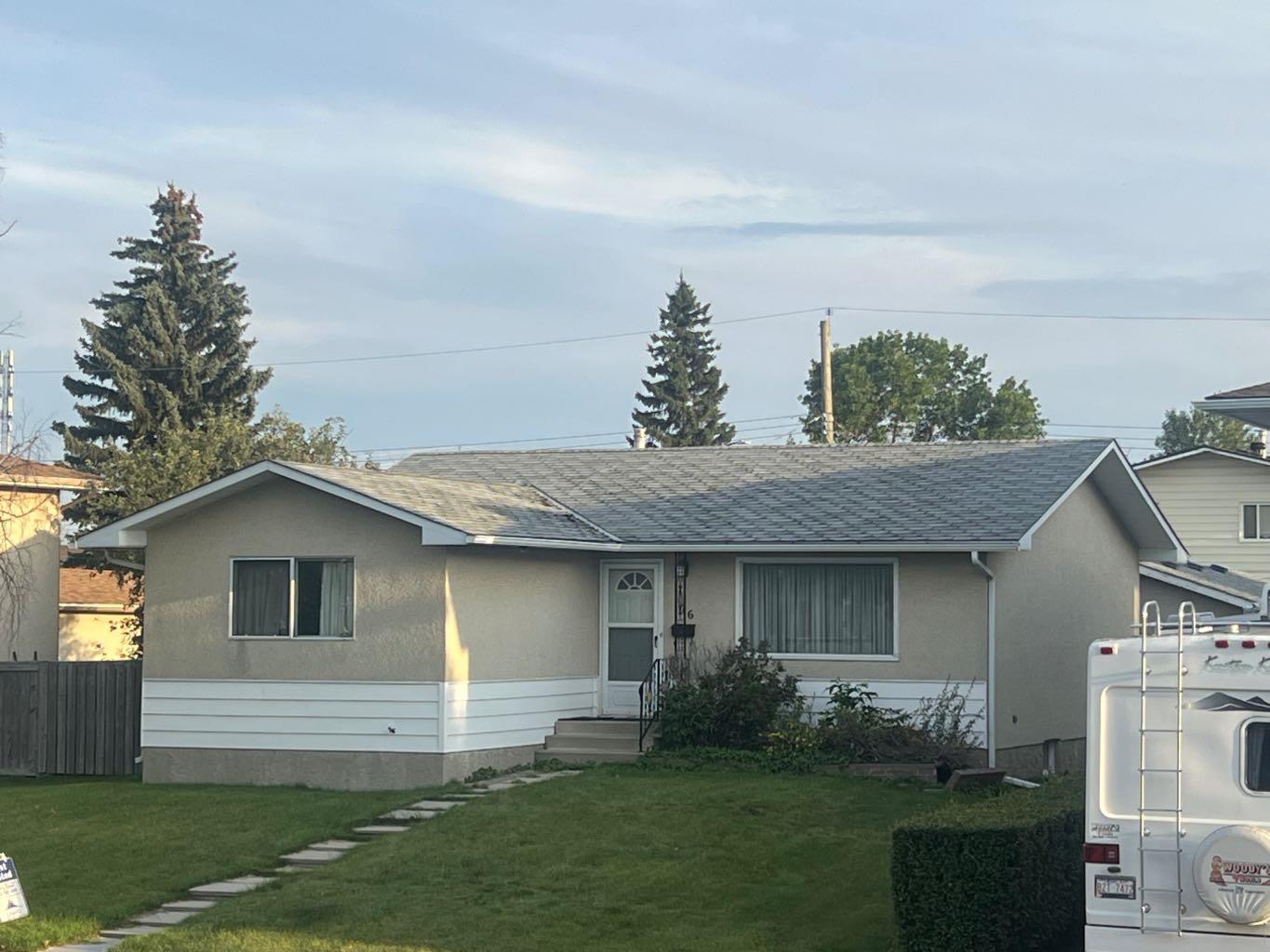 176 Huntchester Cres NE, Calgary, AB T2K 5E9